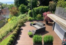 יתרונות הדק הסינטטי – עמידות, תחזוקה קלה ועיצוב מושלם